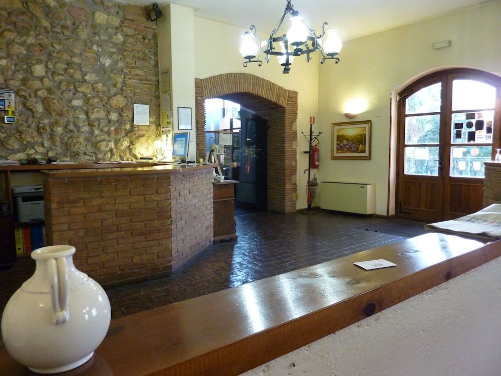 Hotel La Rocca 2