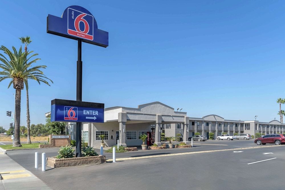 Studio 6 Suites Madera, California - Yosemite 2 estrellas en Madera