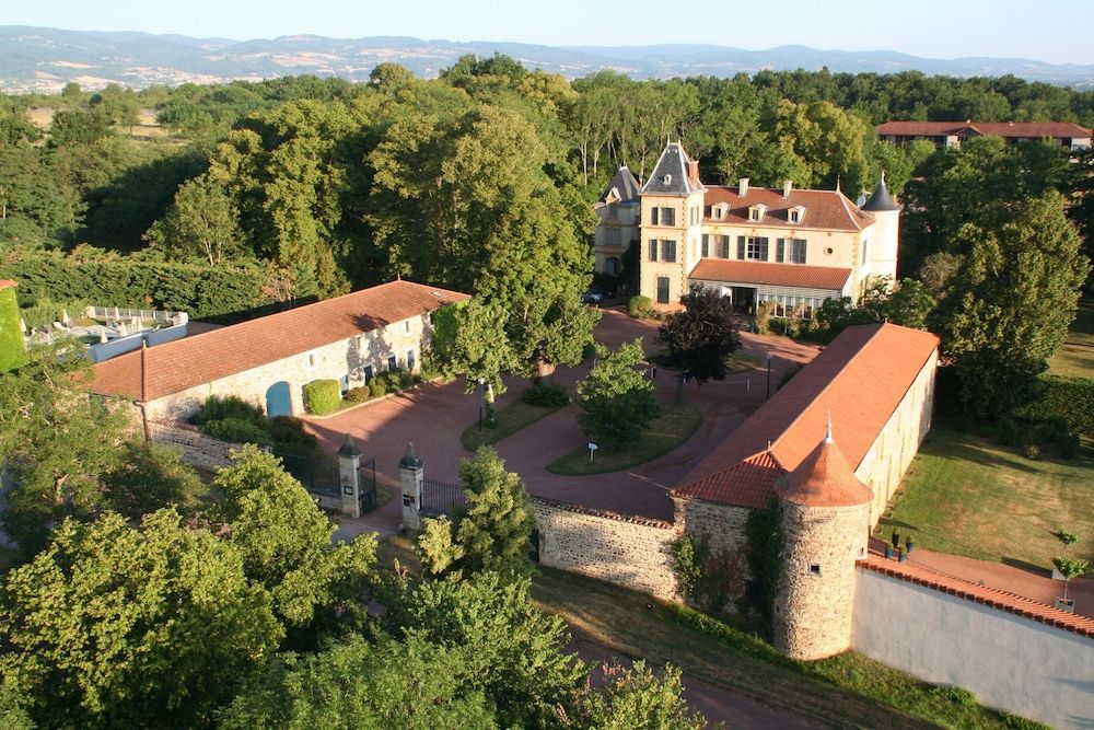 Chateau De Champlong 4 estrellas en Villerest