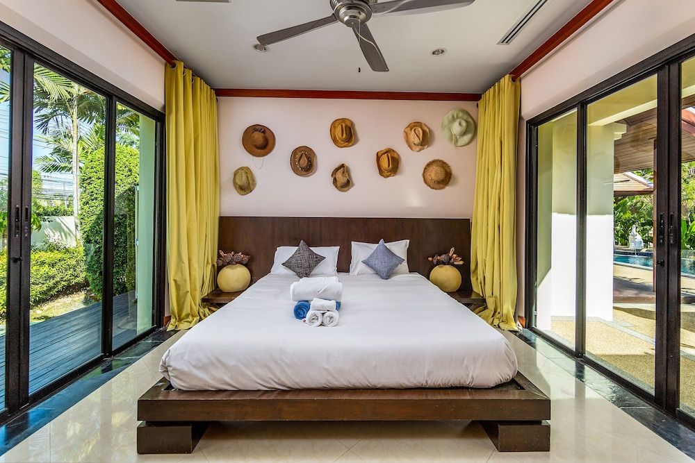 Villa Toba by Tropiclook 3