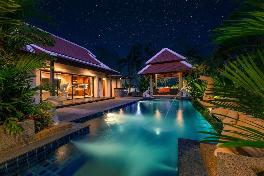 Villa Toba by Tropiclook -1 estrellas en Nai Harn Beach