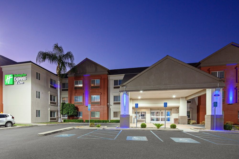 Holiday Inn Express & Suites Tulare by IHG 3 estrelas em Tulare