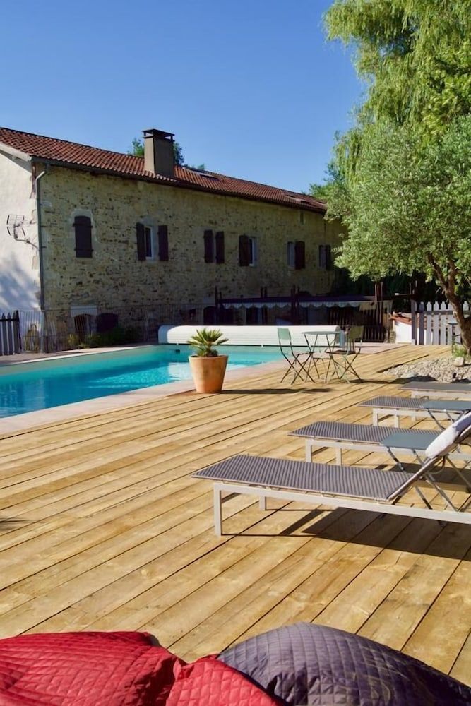 Maison Basta -1 estrellas en Orthevielle