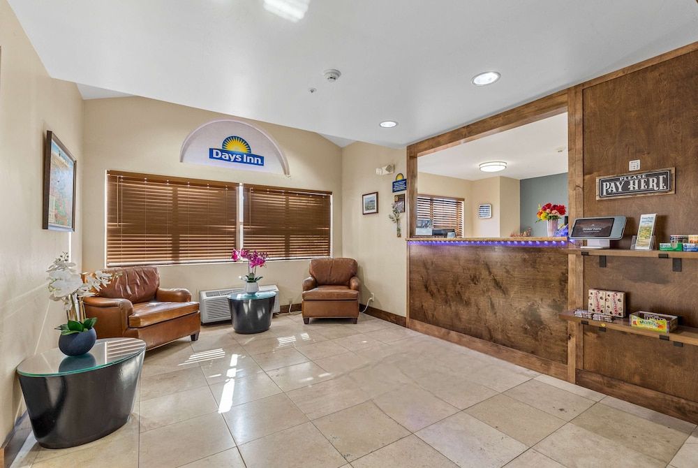 Days Inn by Wyndham Camp Verde Arizona 3
