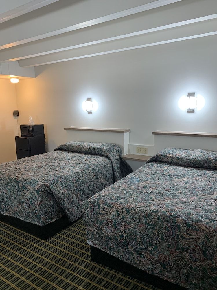 Boone Trail Inn 3