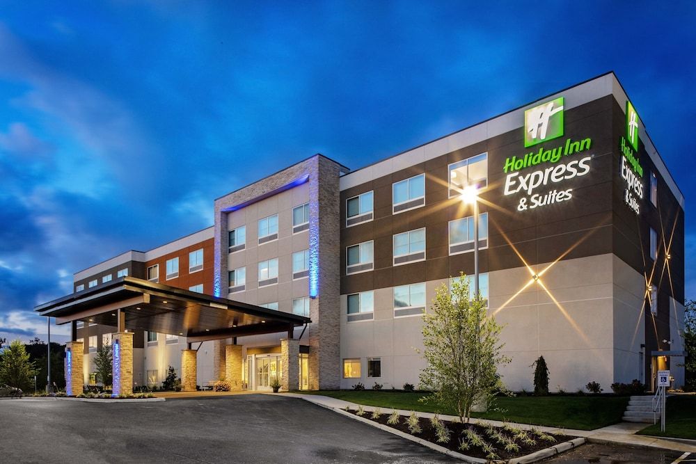 Holiday Inn Express & Suites Madison by IHG 3 estrellas en Madison