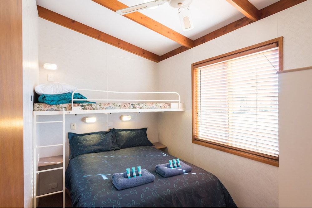 Edithburgh Caravan Park 2