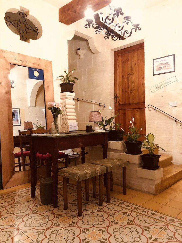 Narcisa Farmhouse B&B 3