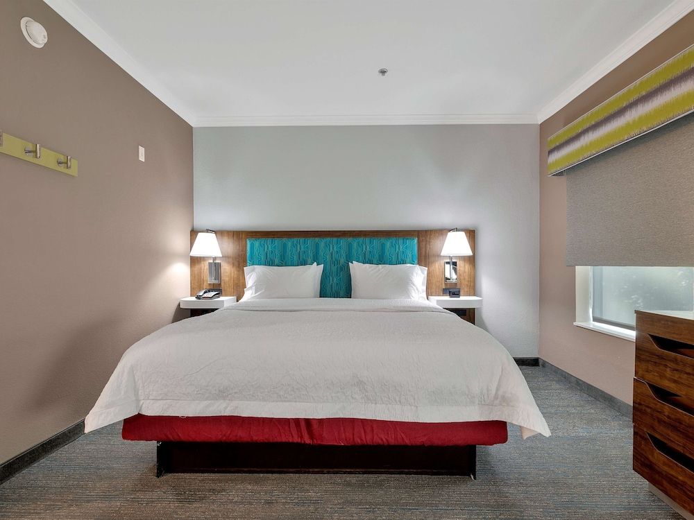 Hampton Inn & Suites Lufkin, TX 2