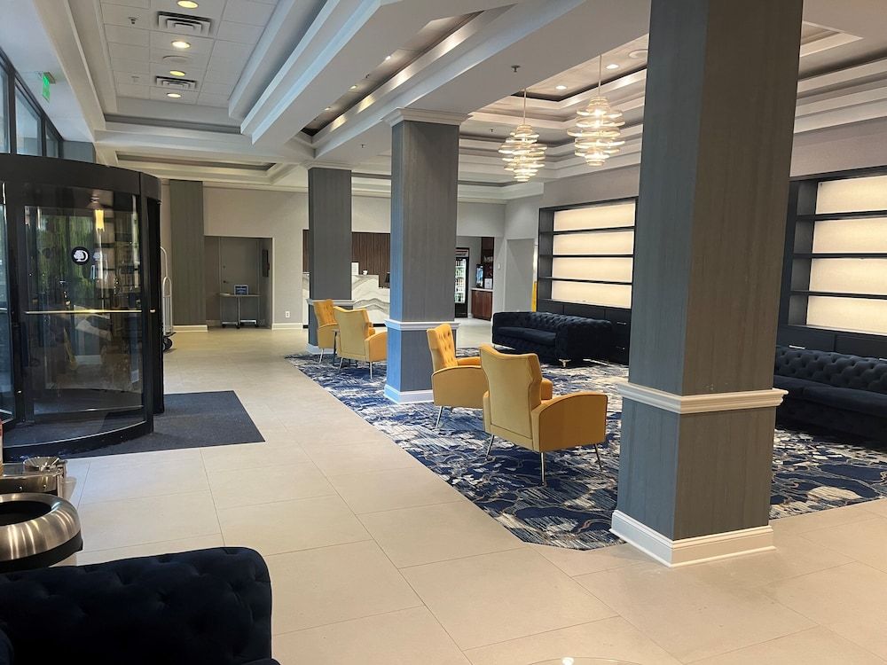 DoubleTree by Hilton Baltimore North - Pikesville 2