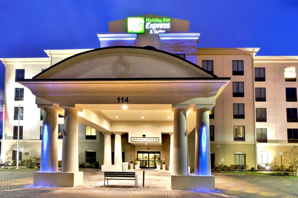 Holiday Inn Express & Suites Oak Ridge by IHG 2 estrelas em Oak Ridge
