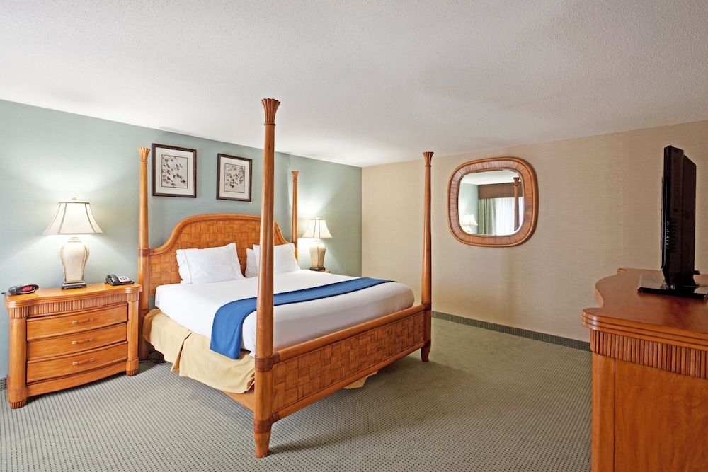 Holiday Inn Express & Suites Meriden by IHG 2
