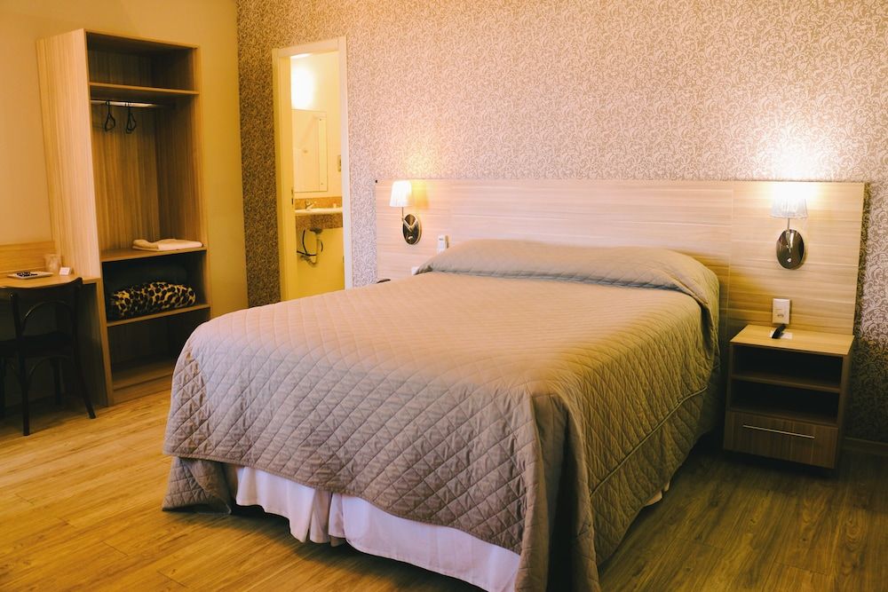 HOTEL BARTZ 3 estrellas en Camaquã