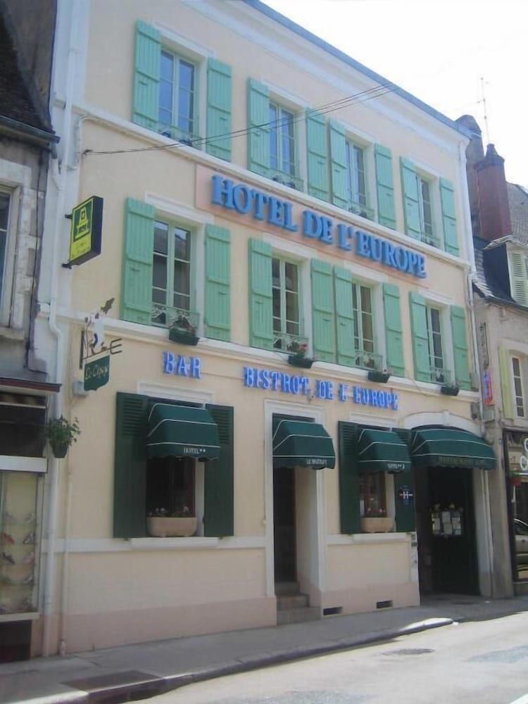 Hôtel de l'Europe 3 estrellas en Corbigny