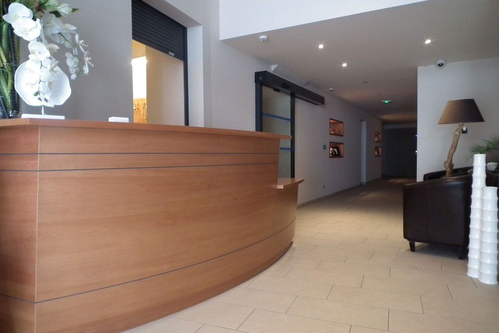 Hotel La Guimbarde 2