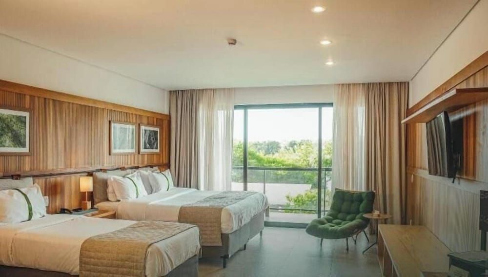 Clara Ibiúna Resort 2