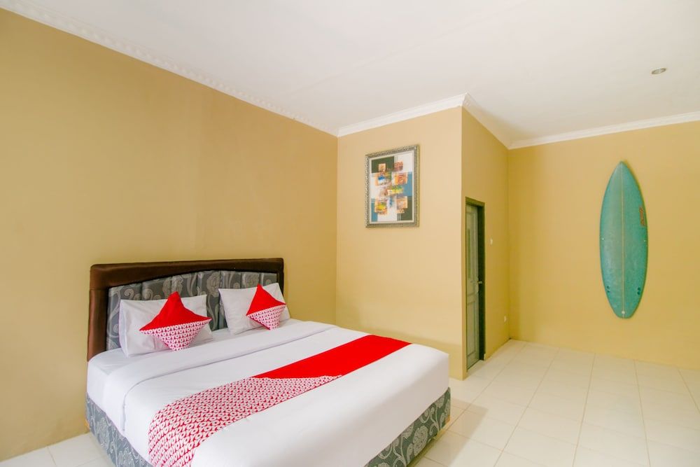 OYO 867 Bettah Coba Homestay 2 estrellas en Pelabuhan Ratu
