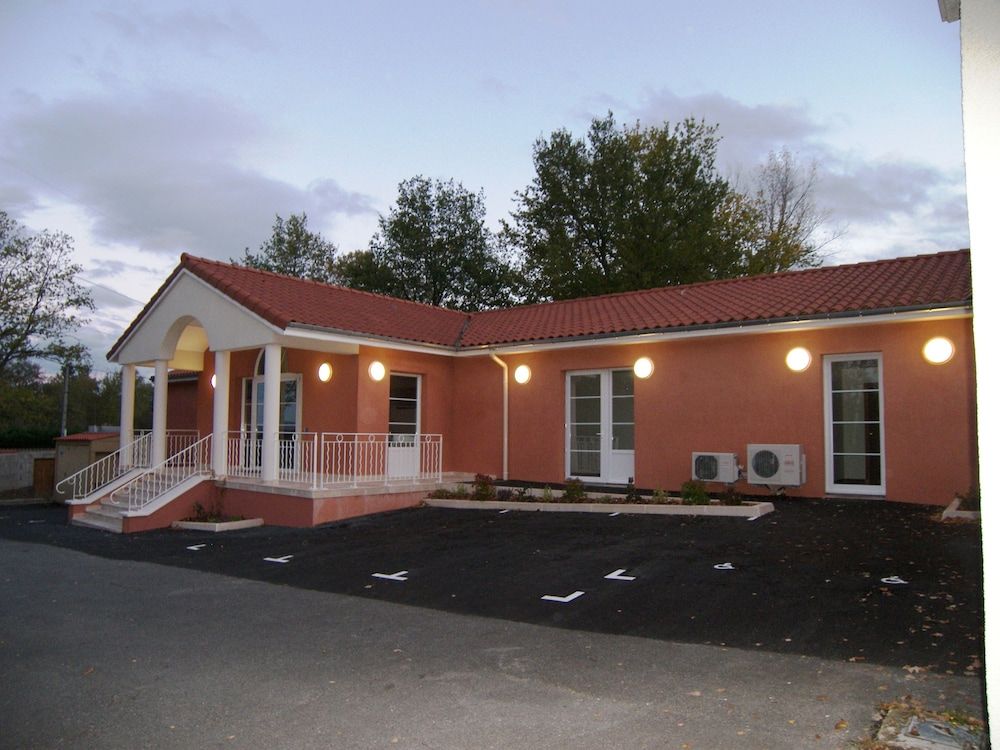 Hostellerie Del Matin Calme 3 estrellas en Montverdun