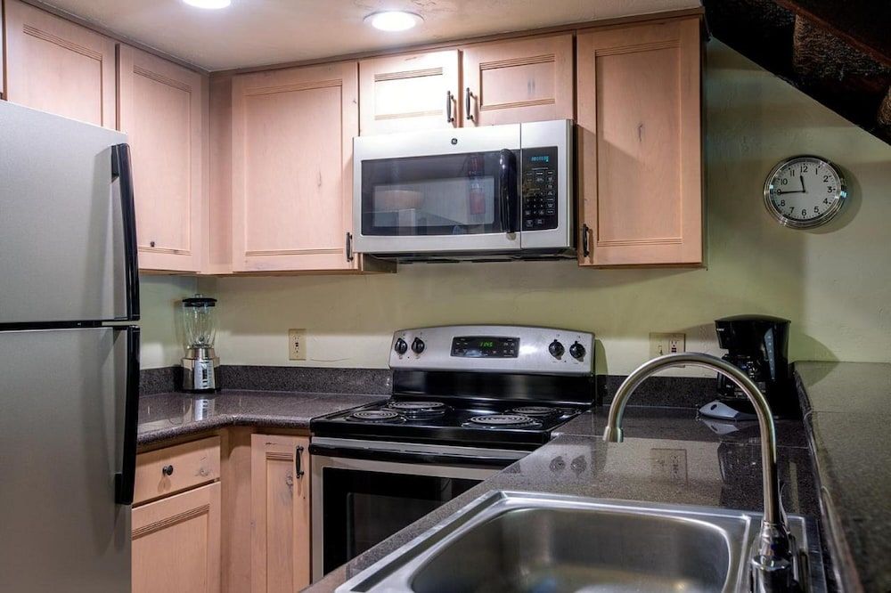 Vail Luxury Condos at Sandstone Creek 3