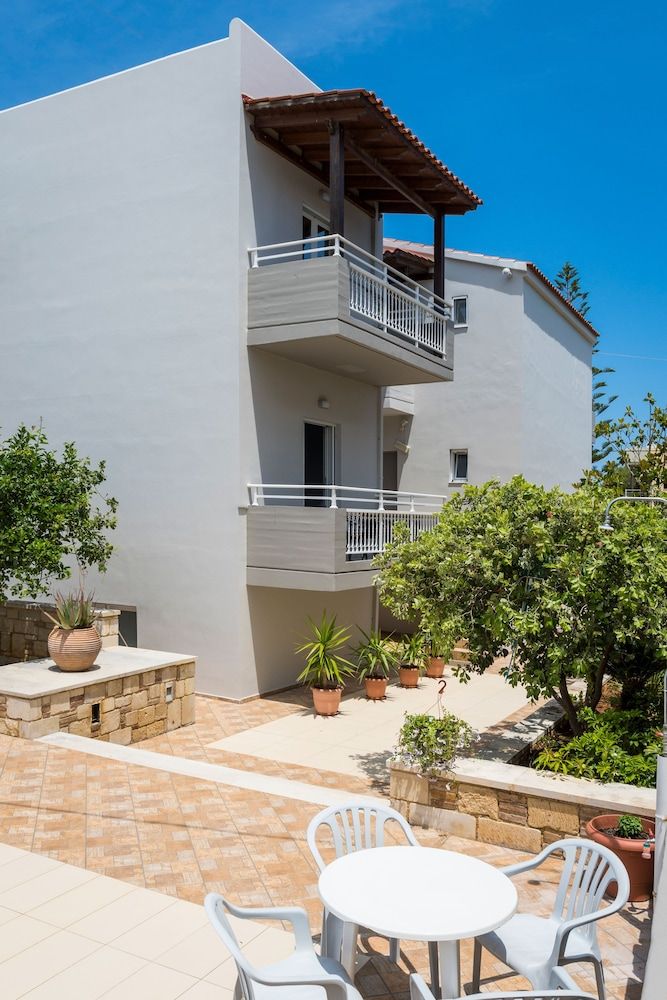 Irini Stalos Apartments 2