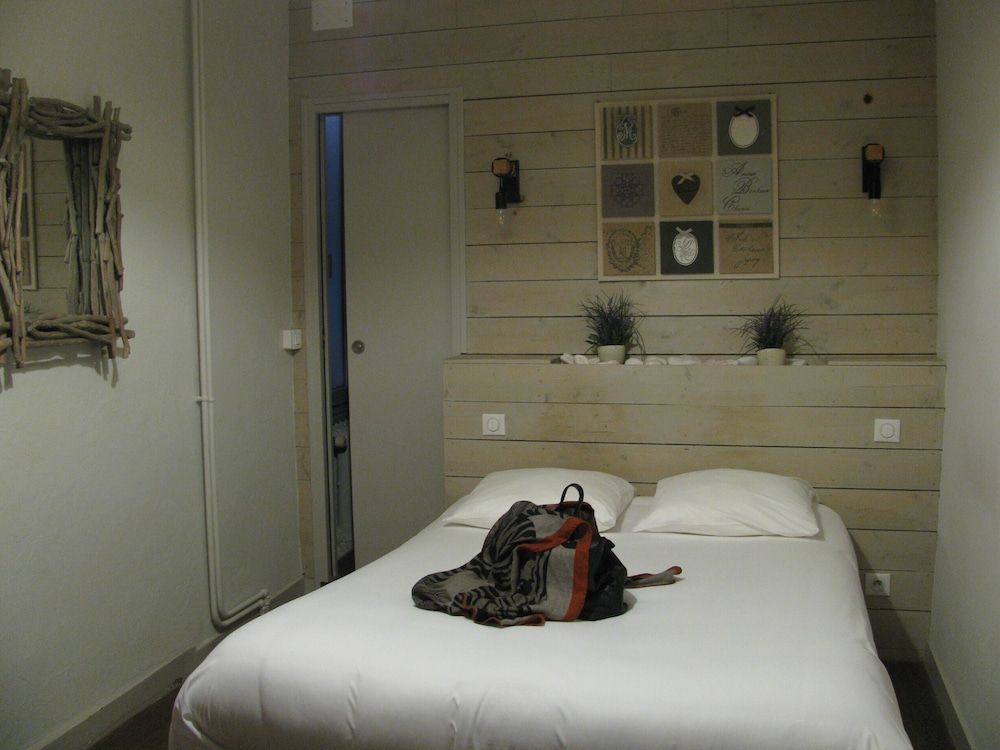 Logis Hotel Le Cheval Noir 3