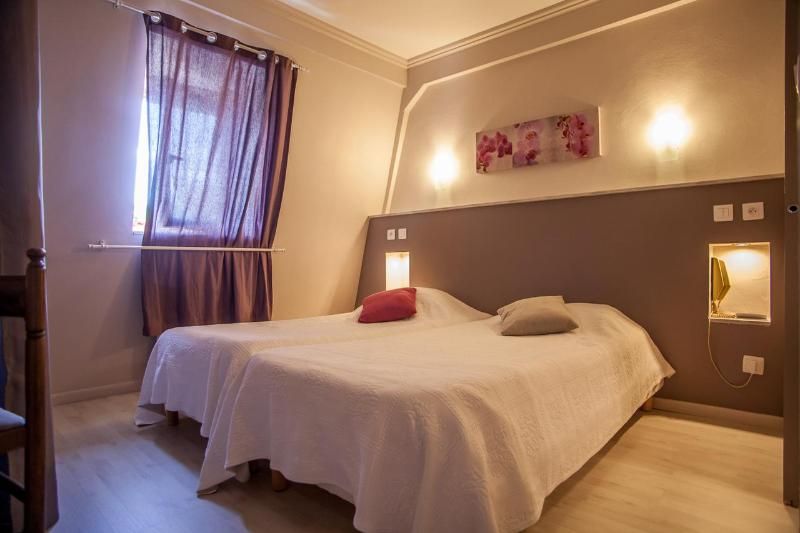 Logis Auberge de l'Ile 3 étoiles à Creysse