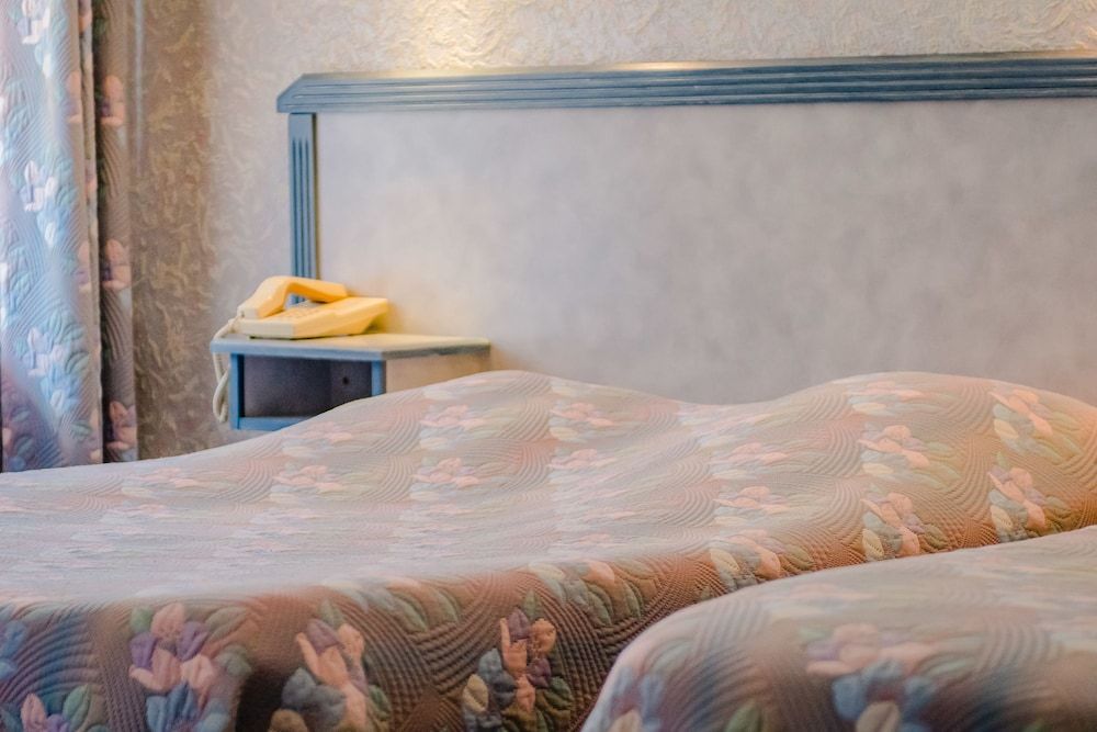 Hotel Le Commerce 3