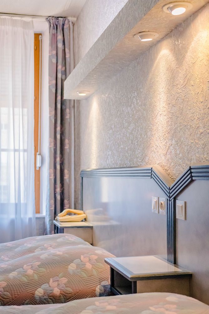 Hotel Le Commerce 2