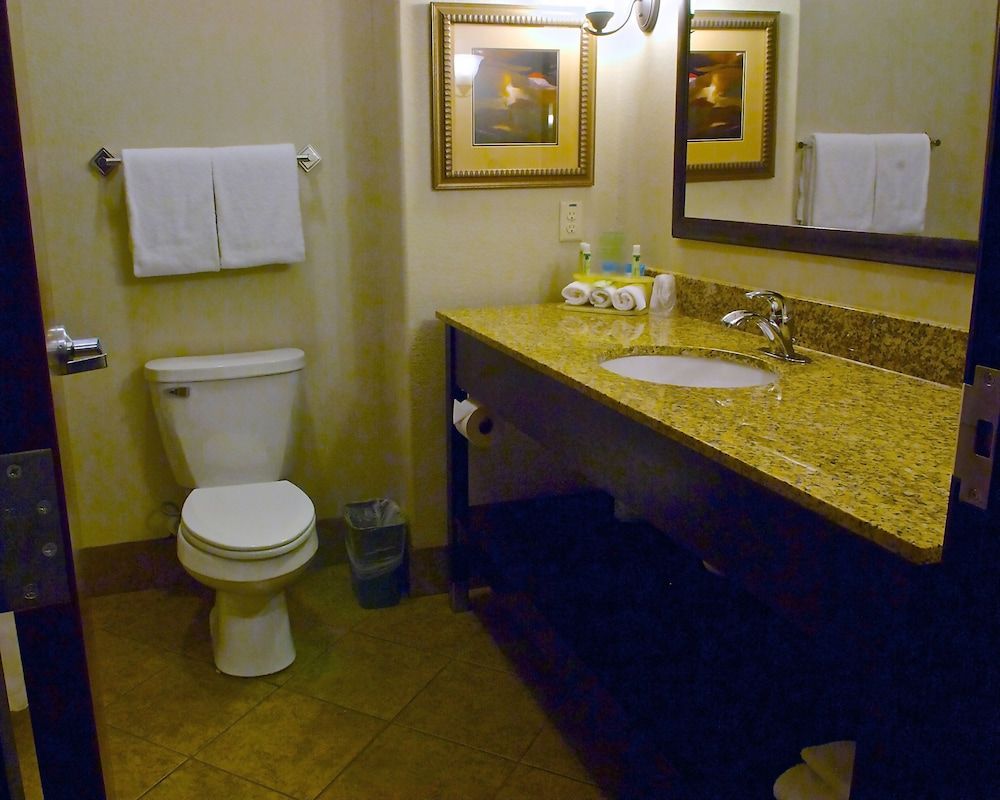 Holiday Inn Express Heber Springs by IHG 3