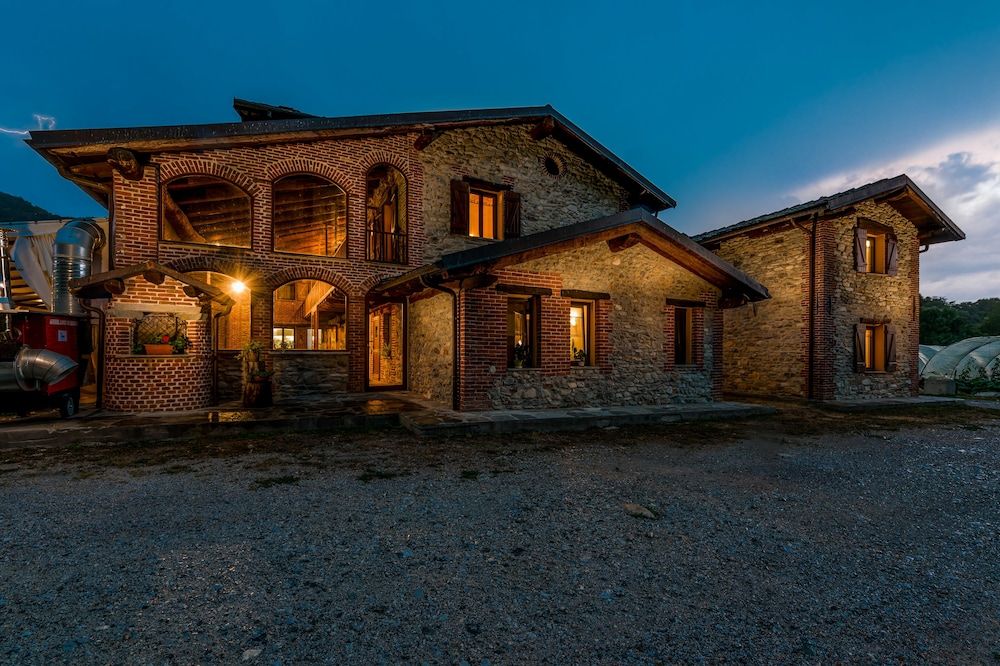 Cascina Veja -1 estrellas en Chiusa di Pesio