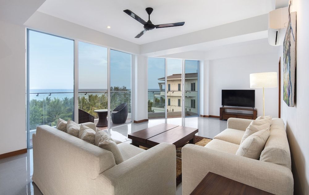 CASAMIA Oceanfront Condo Nilaveli -1 estrellas en Nilaveli