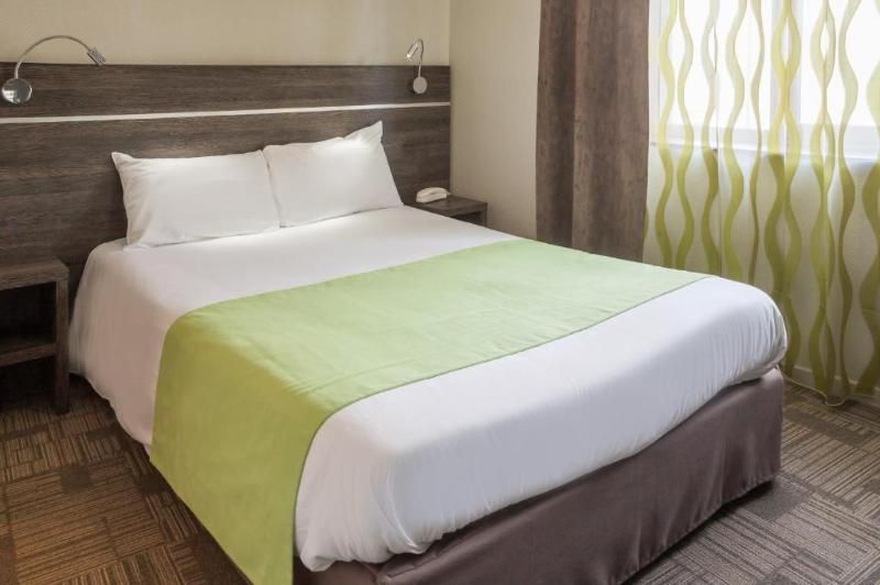 Logis Hotel Les Voyageurs 2