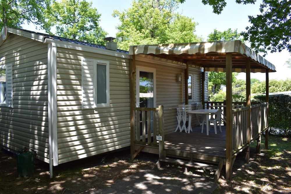 Camping Les Pins de Sel 2