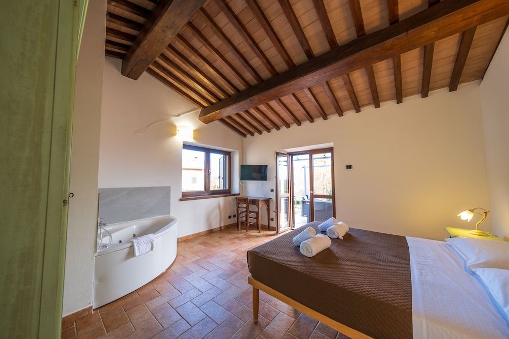 Agriturismo Borgo Biaia 3