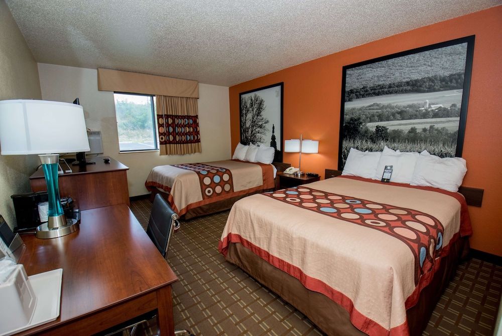 Super 8 by Wyndham Altoona 2 estrellas en Altoona