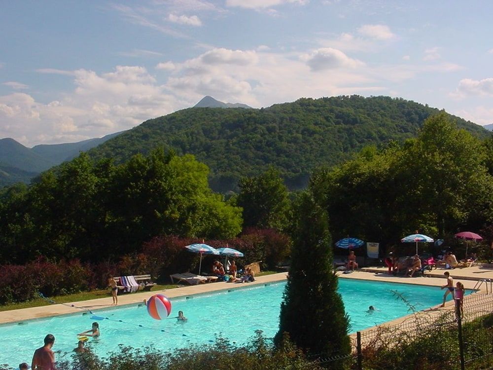 Le Relais du Bois Perché -1 estrellas en Aspet