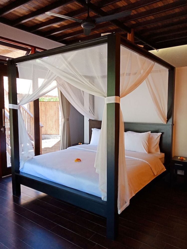 Samari Hill Villas 2