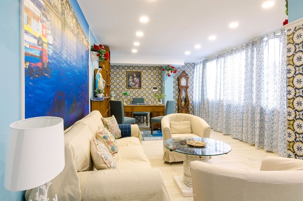 Mediterranean Charm 3