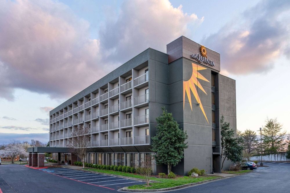 La Quinta by Wyndham Kingsport Tri Cities Airport 3 estrelas em Kingsport