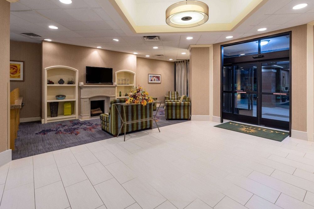 La Quinta by Wyndham Kingsport Tri Cities Airport 2
