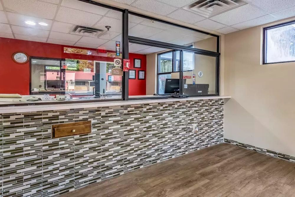 Americas Best Value Inn Opelika 3
