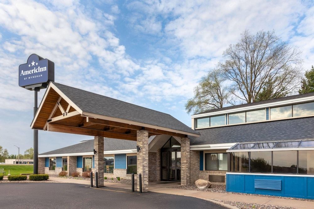 AmericInn by Wyndham Chippewa Falls 3 estrellas en Chippewa Falls