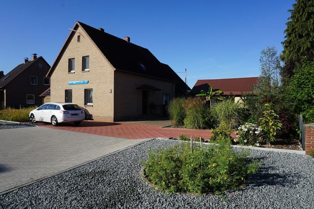 Lilis Ferienwohnungen -1 estrellas en Munster im Heidekreis