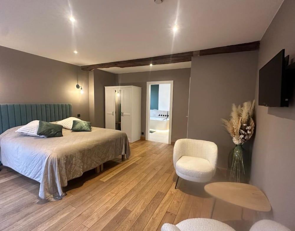 Hostellerie de la chapelle 2