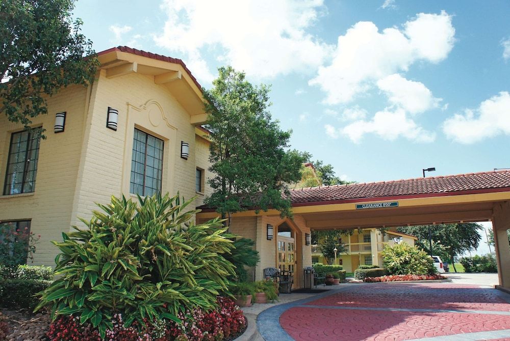 Baymont by Wyndham Houston La Porte 3 estrelas em La Porte
