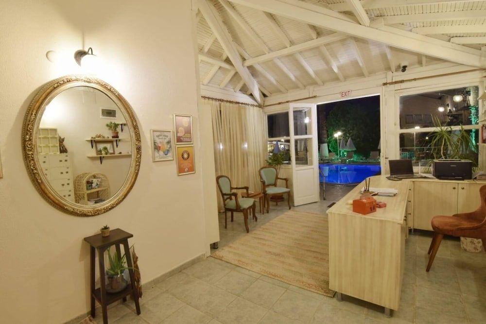 Olympos Hotel - Adults Only 3