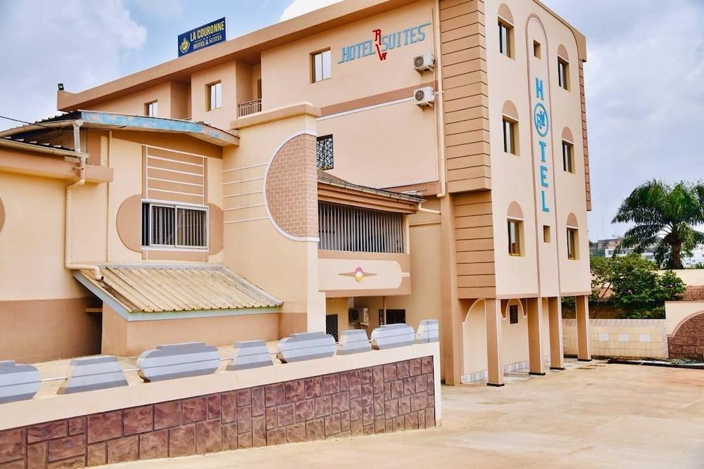 La Couronne RW Hotel & Suites 3 estrellas en Yaundé