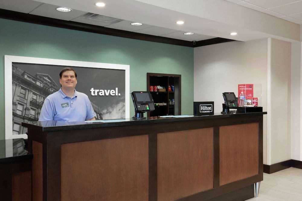Hampton Inn & Suites Wheeling-The Highlands 3