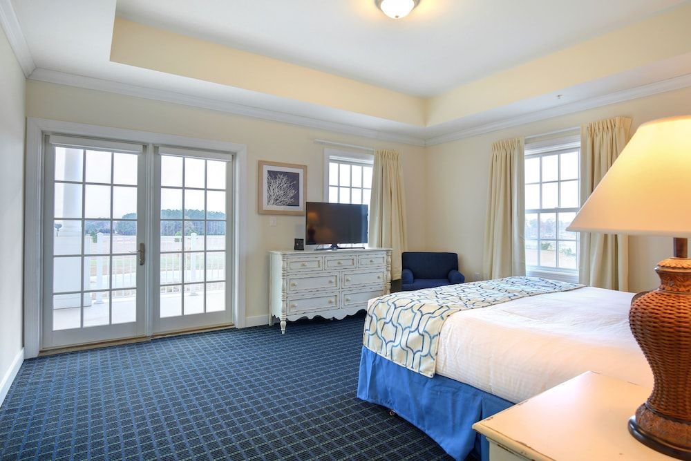 Waterside Resort 2