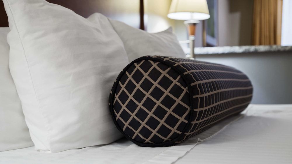 Best Western Angleton Inn 3